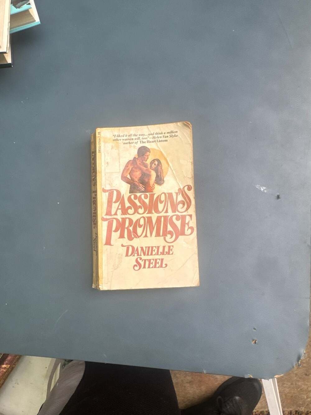 Passion's Promise by Danielle Steel, Dell Mass Market Paperback